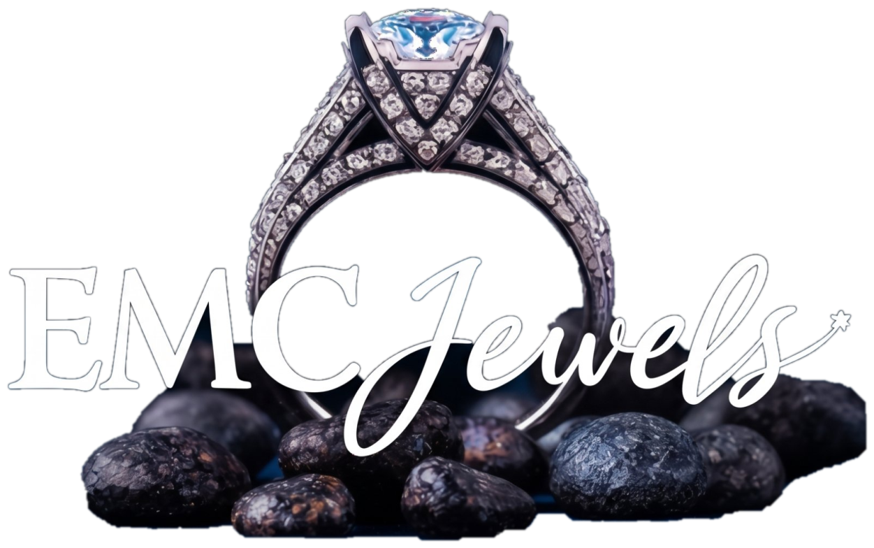 EMC Jewels logosu, lacivert kadife üzerinde pırlantalı yüzük